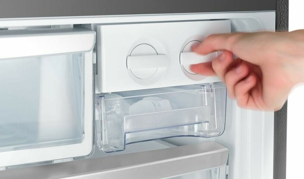 Лучшие по цене и качеству холодильники 2024 года 