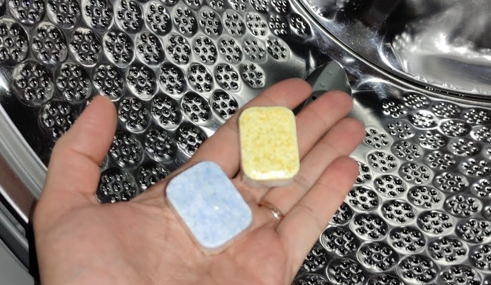 Как избавиться от запаха в стиральной машине