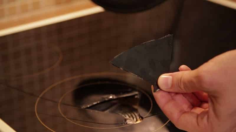 Что делать, если варочная панель треснула или разбилась