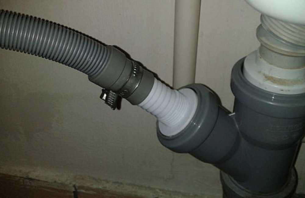 Как правильно установить шланг стиральной машины