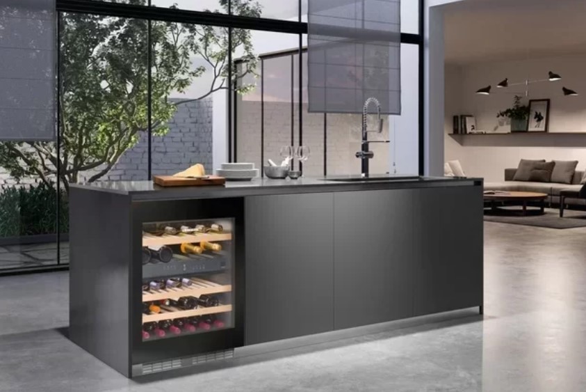 Лучшие по цене и качеству винные шкафы 2023 года