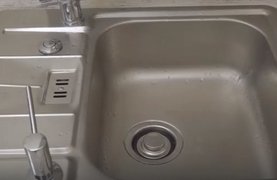 На какую мойку можно поставить измельчитель пищевых отходов Bone Crusher