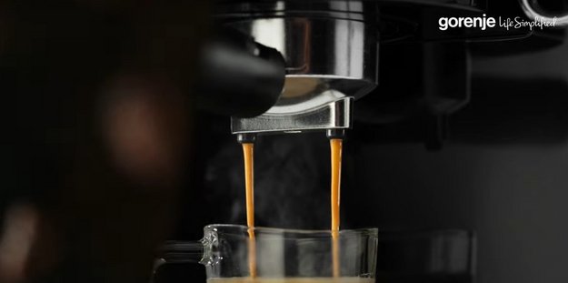 Встраиваемая кофемашина Gorenje CMA9200BG в Тюмени (video 1)