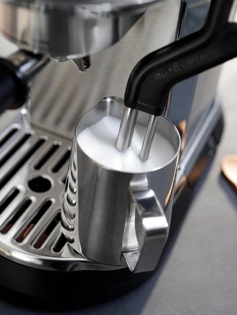 Рожковая кофеварка DeLonghi EC950.M в Тюмени (preview 11)