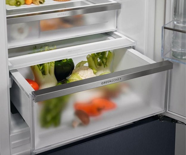 Встраиваемый холодильник Electrolux ENC8MC19S в Тюмени (фото 8) Встраиваемый холодильник Electrolux ENC8MC19S в Тюмени (preview 8)