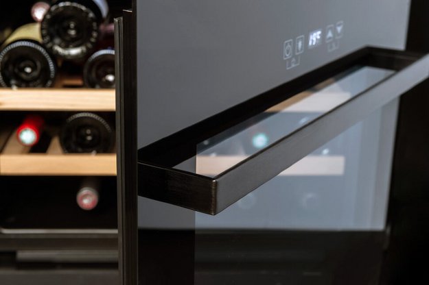 Винный шкаф La Sommeliere LSBI28B в Тюмени (preview 6)