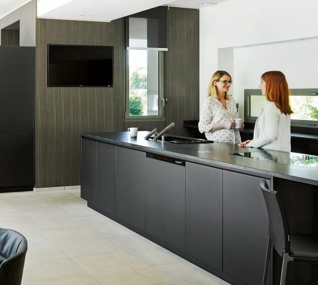 Встраиваемый мультитемпературный винный шкаф EuroCave I-090022-S в Тюмени (preview 4)