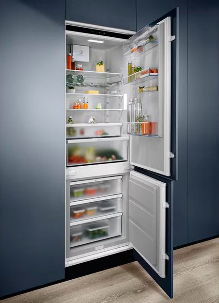 Встраиваемый холодильник Electrolux E7TNGE75S в Тюмени (preview 6)