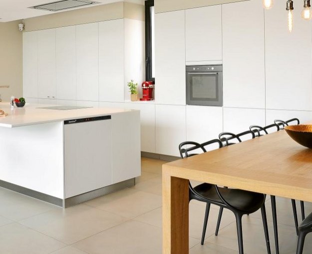 Встраиваемый монотемпературный винный шкаф EuroCave I-090018-S в Тюмени (preview 3)