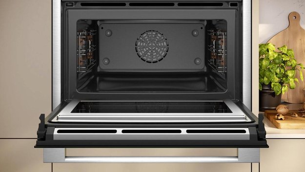 Компактный духовой шкаф с микроволнами Neff C24MS31N0 в Тюмени (фото 3) Компактный духовой шкаф с микроволнами Neff C24MS31N0 в Тюмени (preview 3)
