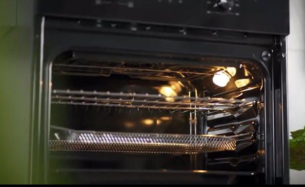 Духовой шкаф Midea MCO82007MBG-I в Тюмени (video 2)