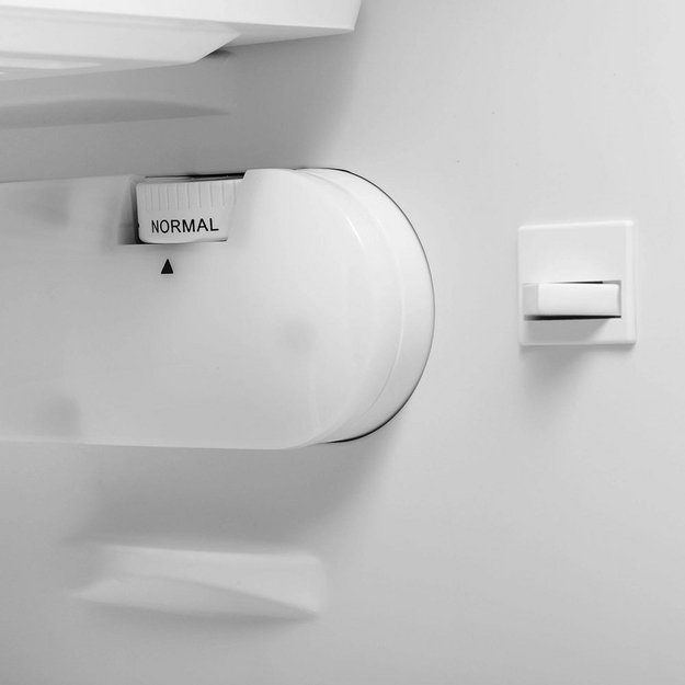 Холодильник Hyundai CO10031H серебристый в Тюмени (preview 16)