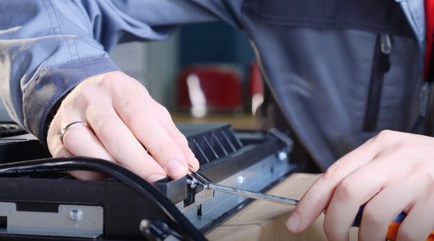 Индукционная варочная панель MAUNFELD MVI59.2FL-BK в Тюмени (video 1)