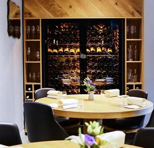 Витрина для вина EuroCave V-90001 в Тюмени (preview 5)