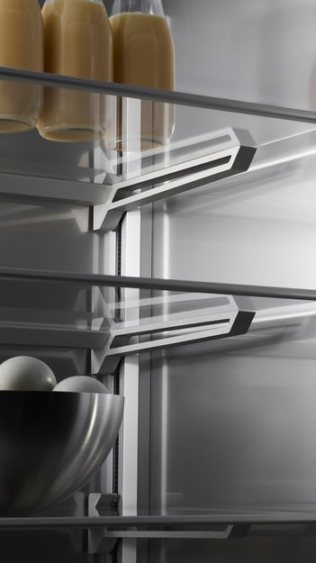 Встраиваемый холодильник V-ZUG CombiCooler V6000 Supreme CCO6T-51133 R в Тюмени (preview 3)