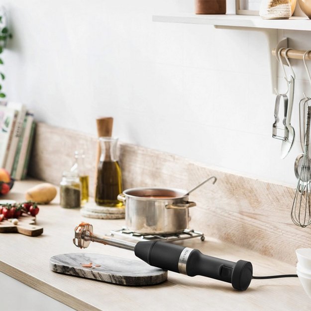 Погружной блендер KitchenAid 5KHBV83EBM матовый черный в Тюмени (фото 8) Погружной блендер KitchenAid 5KHBV83EBM матовый черный в Тюмени (preview 8)