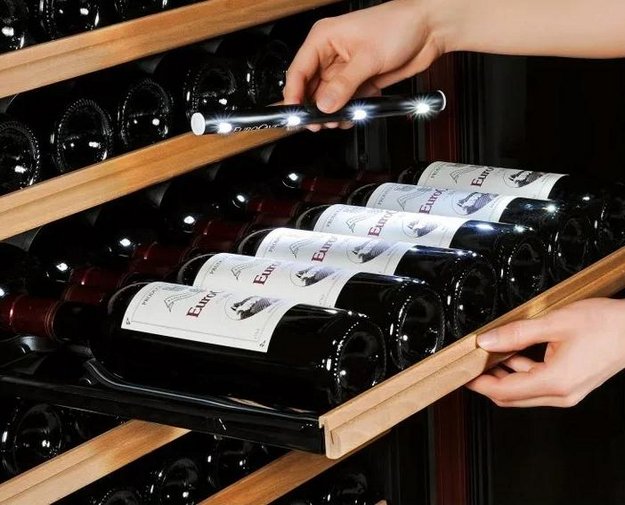 Монотемпературный винный шкаф EuroCave V-200012-S в Тюмени (preview 4)