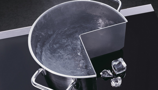 Индукционная варочная поверхность с вытяжкой Kuppersbusch KMI 12850.0 SR-S Black Chrome в Тюмени (preview 5)