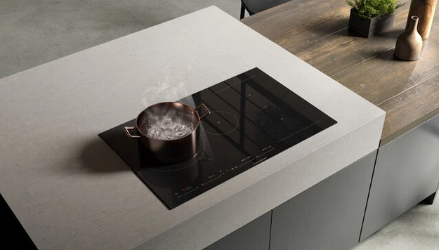 Индукционная варочная поверхность с вытяжкой Kuppersbusch KMI 12850.0 SR-S Black Chrome в Тюмени (preview 2)