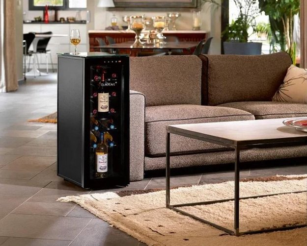 Встраиваемый винный шкаф со встроенной системой вакуумирования EuroCave S-013 в Тюмени (preview 3)