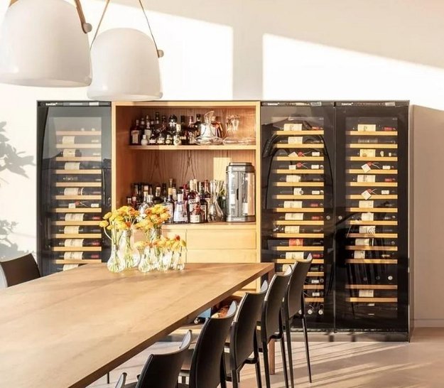 Встраиваемый монотемпературный винный шкаф EuroCave I-090020-L в Тюмени (preview 3)