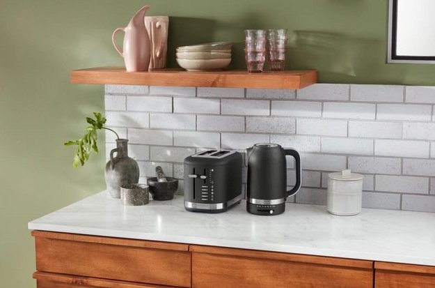 Электрочайник KitchenAid 5KEK1701EBK в Тюмени (фото 7) Электрочайник KitchenAid 5KEK1701EBK в Тюмени (preview 7)