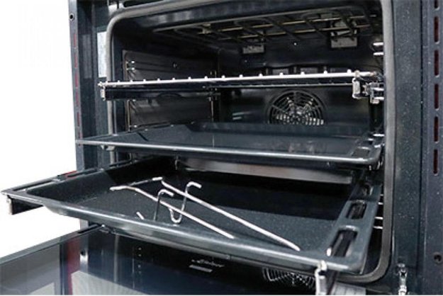 Встраиваемый электрический духовой шкаф Kaiser EH 6338 W в Тюмени (preview 3)