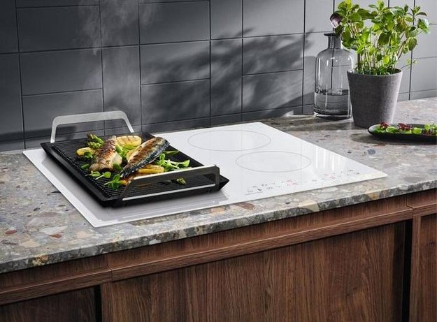 Варочная панель Electrolux LIV63431BW в Тюмени (preview 3)