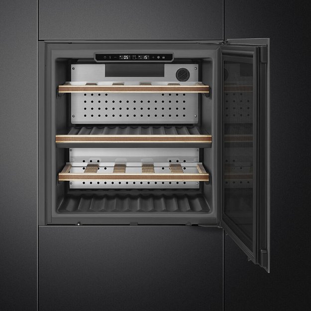 Встраиваемый холодильный шкаф для вина Smeg CVI129B3 в Тюмени (фото 3) Встраиваемый холодильный шкаф для вина Smeg CVI129B3 в Тюмени (preview 3)