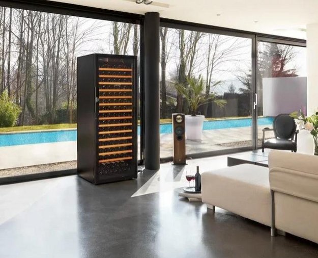 Мультитемпературный винный шкаф EuroCave P-300041-L в Тюмени (preview 4)