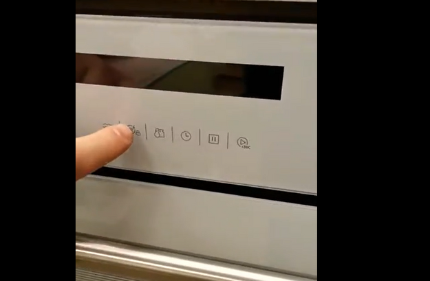 Духовой шкаф Midea MCO82007MGG-I в Тюмени (video 3)