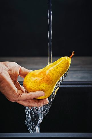 Смеситель Franke Centro с выдвижным шлангом оптика стали в Тюмени (preview 2)