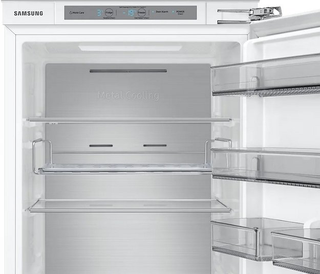 Встраиваемый холодильник Samsung BRB30715EWW/EF в Тюмени (фото 16) Встраиваемый холодильник Samsung BRB30715EWW/EF в Тюмени (preview 16)