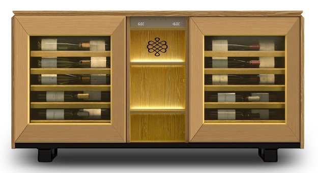 Двухтемпературный винный шкаф EuroCave D-H006 в Тюмени (preview 1)