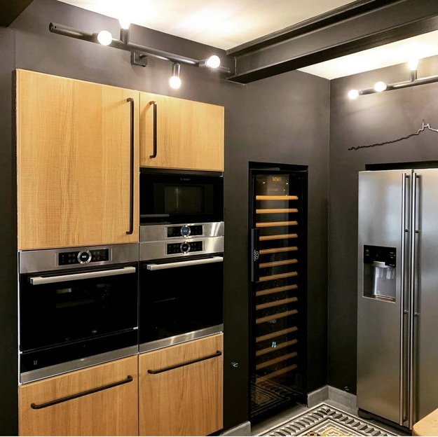 Встраиваемый мультитемпературный винный шкаф EuroCave K-800019-L в Тюмени (preview 3)