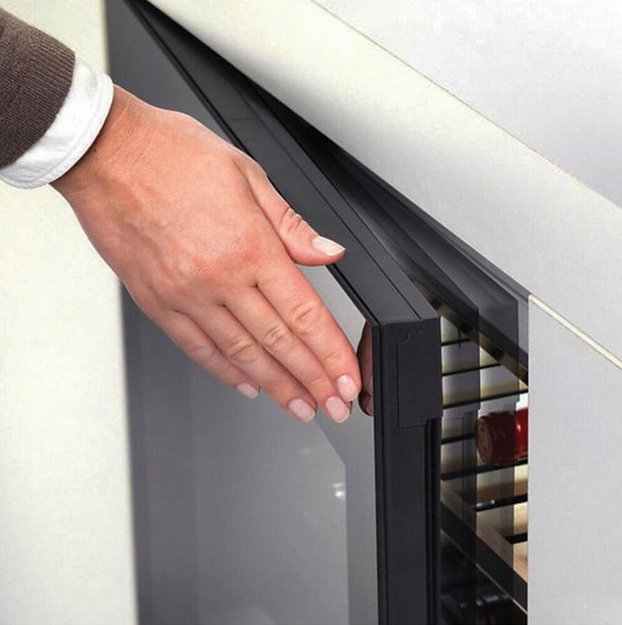 Встраиваемый винный шкаф Dunavox DVH-44.120DB.TO в Тюмени (preview 2)