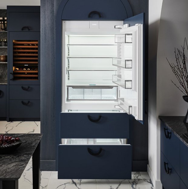 Встраиваемый холодильник SUB-ZERO ICBDET3650CIID/R в Тюмени (preview 2)