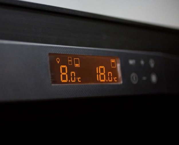 Встраиваемый мультитемпературный винный шкаф EuroCave K-800023-L в Тюмени (preview 2)