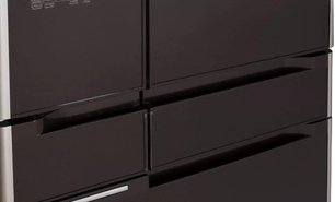 Холодильник Хитачи R-E 6800 U XT фото 2 в Тюмени Холодильник Hitachi R-E 6800 U XT фото 2 в Тюмени