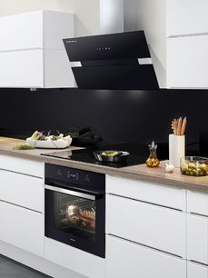 Вытяжка Маунфилд MERSEY 90 Inox Glass Black фото 2 в Тюмени Вытяжка Maunfeld MERSEY 90 Inox Glass Black фото 2 в Тюмени