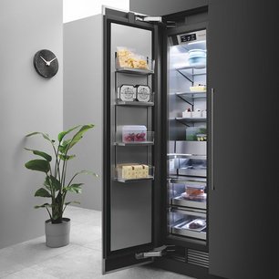 Встраиваемая морозильная камера Signature Kitchen Suite SKSCF1831P фото 2 в Тюмени