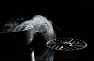 Индукционная варочная панель с вытяжкой Bertazzoni P804ICH2M30NC фото 2 в Тюмени