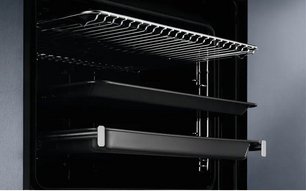 Духовой шкаф Electrolux EOD3H50BK фото 2 в Тюмени