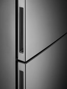Холодильник Электролюкс LNT 7ME36 X3 фото 4 в Тюмени Холодильник Electrolux LNT 7ME36 X3 фото 4 в Тюмени