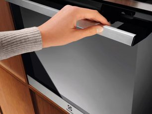 Духовой шкаф Electrolux LOE8P39X фото 3 в Тюмени