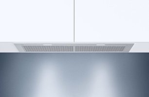 Встраиваемая вытяжка Фауцуг AiroClearCabinet V4000 AE4T-64010 фото в Тюмени Встраиваемая вытяжка V-ZUG AiroClearCabinet V4000 AE4T-64010 фото в Тюмени