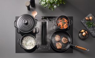 Варочная панель со встроенной вытяжкой Miele KMDA 7676 FL-U фото 3 в Тюмени