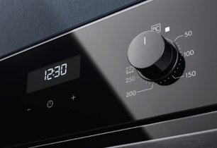 Духовой шкаф Электролюкс OKD 5C51 Z фото 4 в Тюмени Духовой шкаф Electrolux OKD 5C51 Z фото 4 в Тюмени