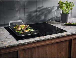 Индукционная варочная панель Electrolux CIV634 фото 4 в Тюмени