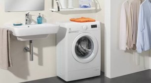 Стиральная машина Электролюкс EWM1042NDU фото 2 в Тюмени Стиральная машина Electrolux EWM1042NDU фото 2 в Тюмени